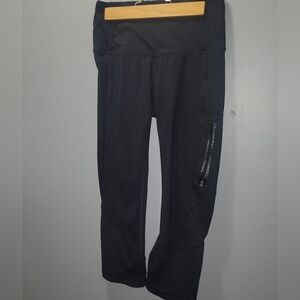 Hyba black cropped activewear leggings XS